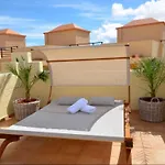 El Sultan 71 Holiday home *